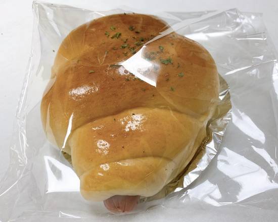 Hot Dog Bun ( Chicken Sausage ) (肠仔包)